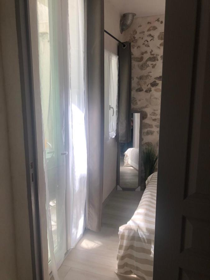 Vieil Antibes, Ravissant 2P Avec Petite Terrasse Exterior foto